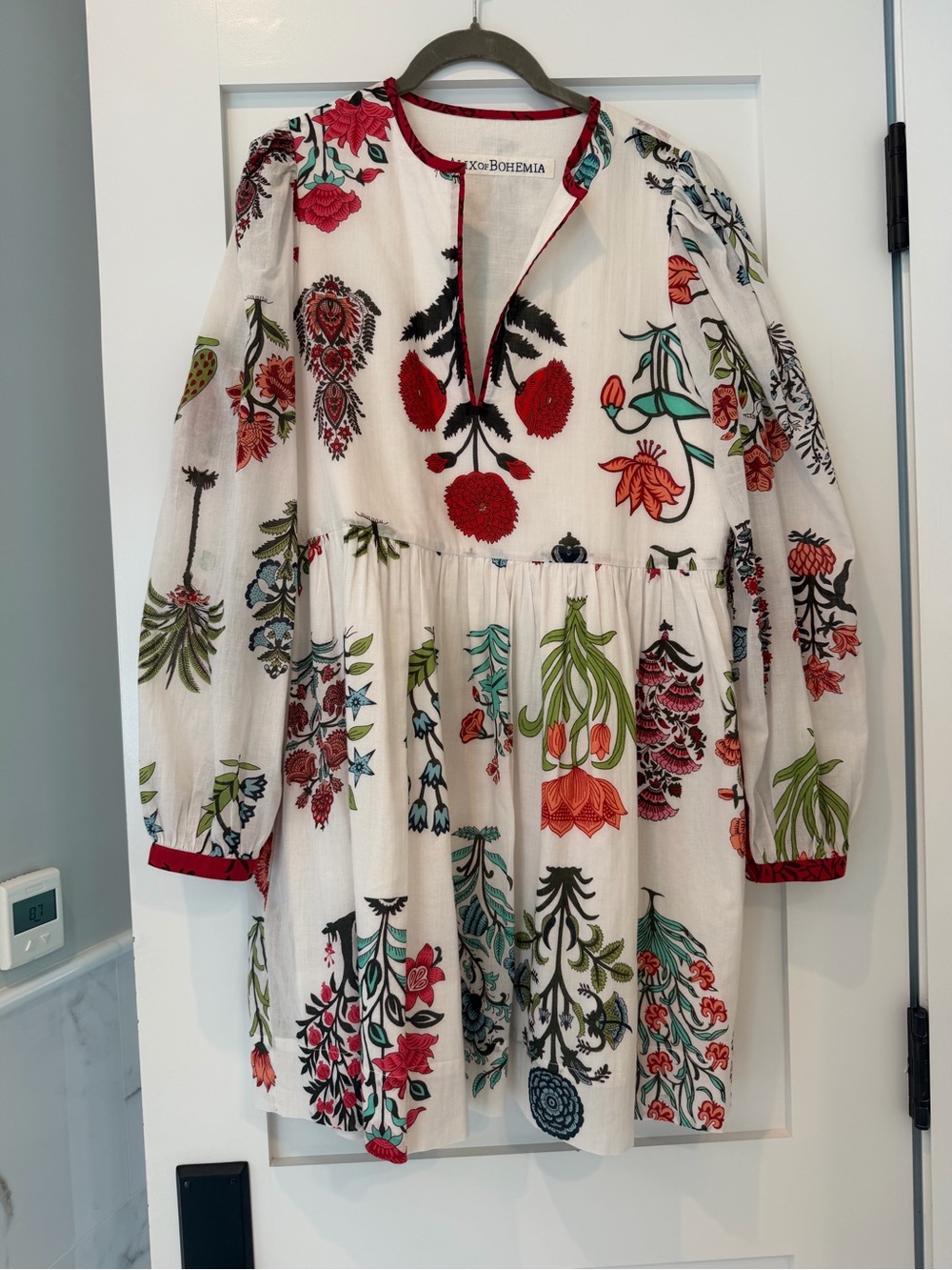 Alix Of Bohemia White Floral-Print Long Sleeve Mini Dress with Red Trim - Picture 6 of 7